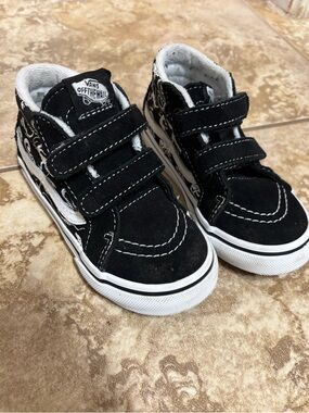Vans Sk8-Mid Reissue V Dino Glow in the Dark